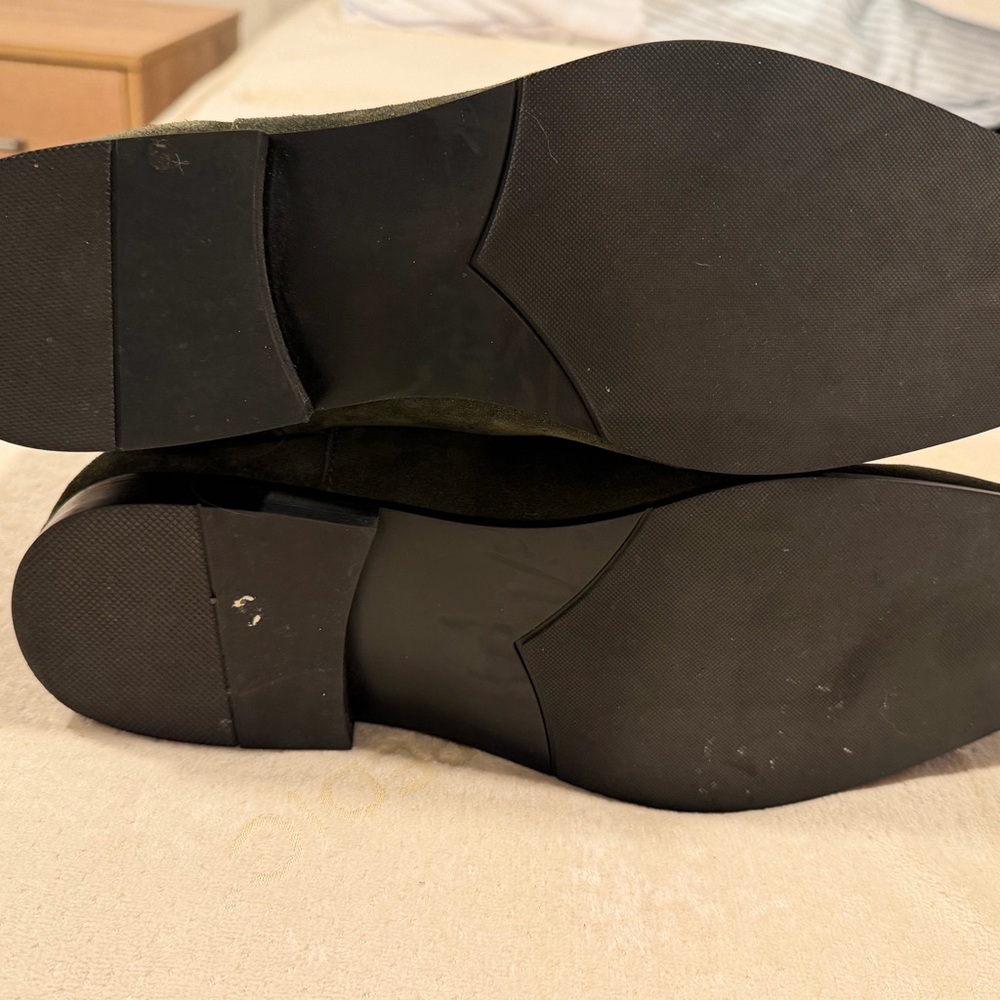 Express Men's Suede Boots in Dark Green - Picture 9 of 11